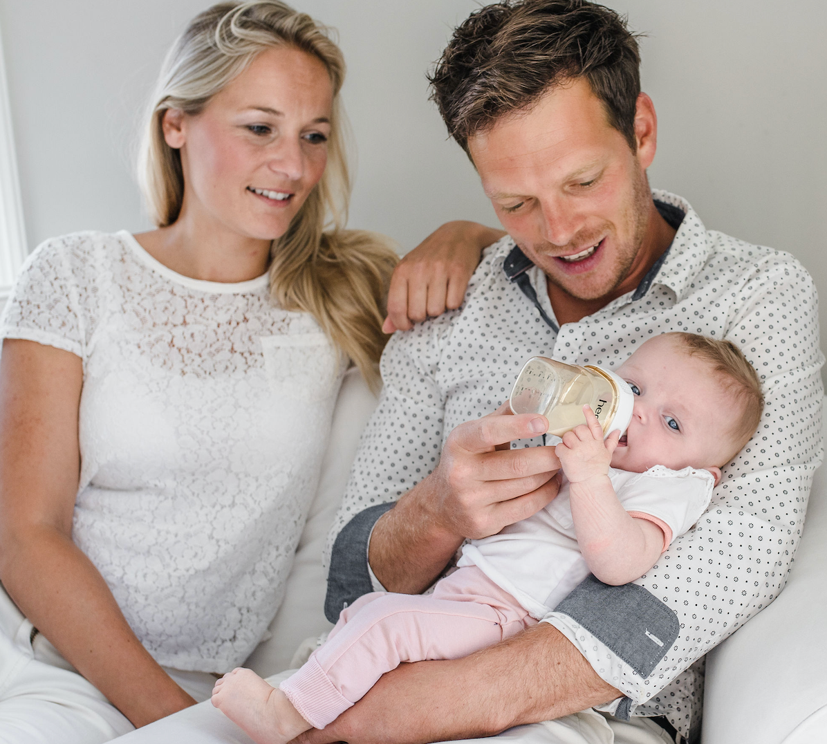 what-is-paced-bottle-feeding-and-how-do-I-do-it-right